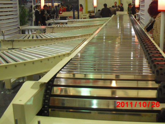 分揀輸送機(jī)設(shè)備隨市場(chǎng)需求呈指數(shù)增長(zhǎng)