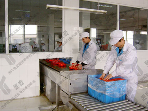 不銹鋼滾筒輸送機(jī)