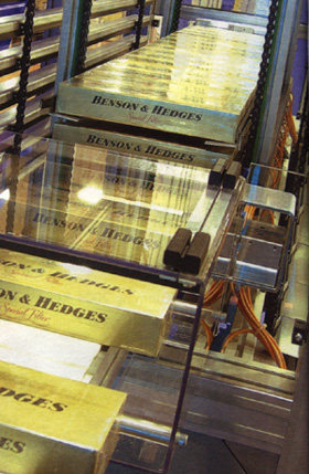 煙草滾筒輸送設(shè)備不可以沒(méi)有青春歌，只有成熟史