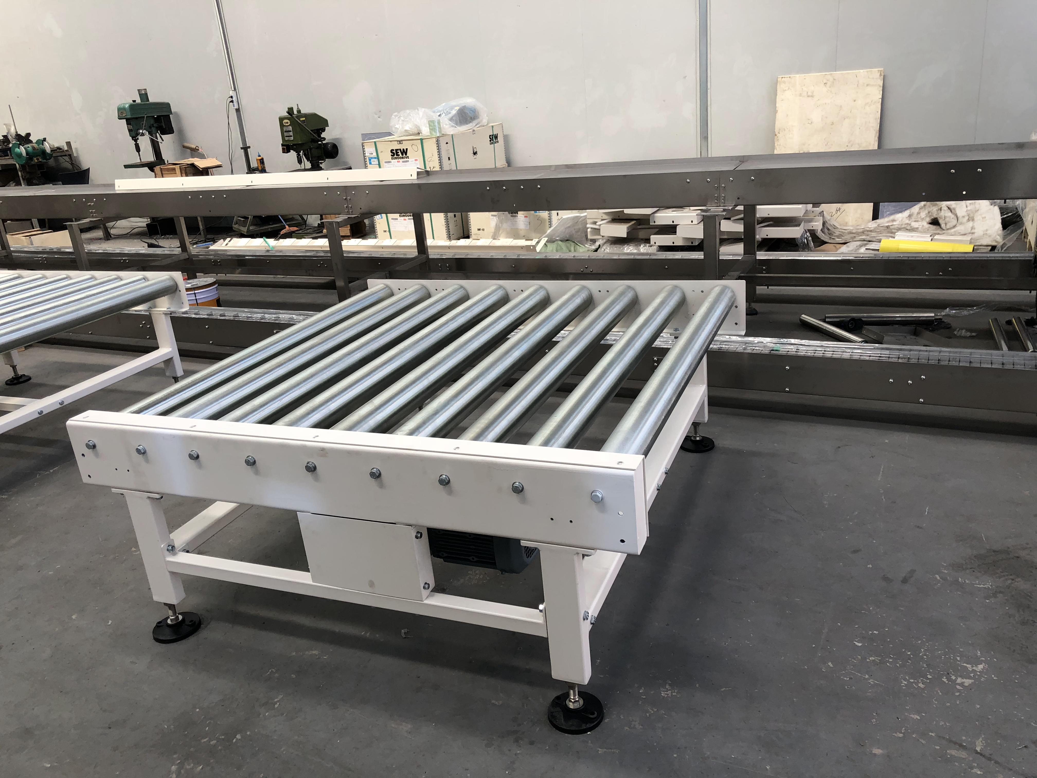 動力滾筒輸送機(jī)的設(shè)計案列